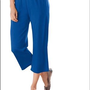 Woman Within Cobalt Blue Capris NWT plus 18/20